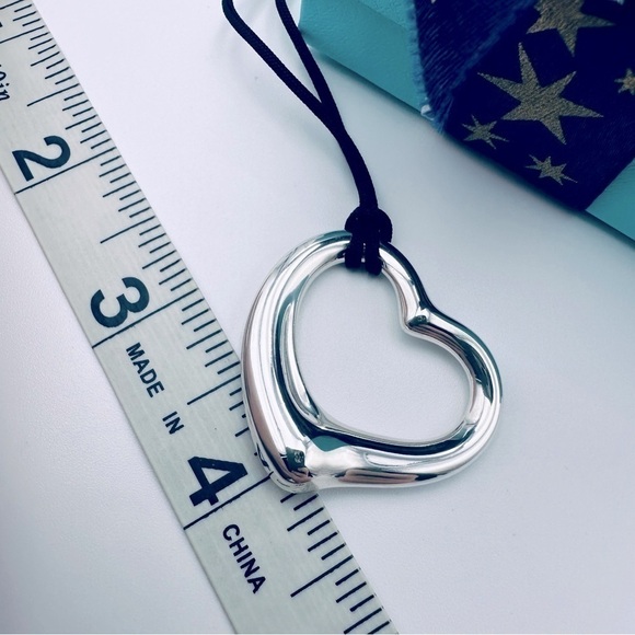 Tiffany & Co. 36 mm LARGE Open Heart Silk Cord Necklace with PACKAGING - Picture 7 of 9
